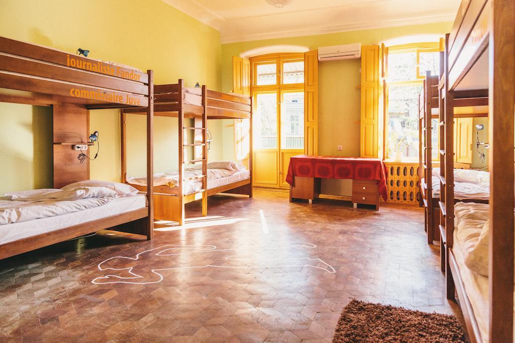 Elementary Hostel Odesa Habitación foto